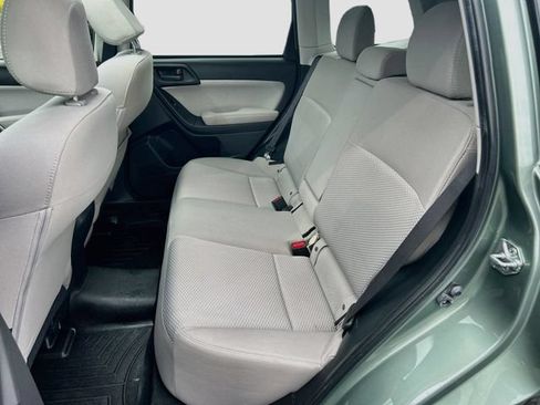Used 2015 Subaru Forester 2.5i Premium w/ All-Weather Package AWD/4WD image 31