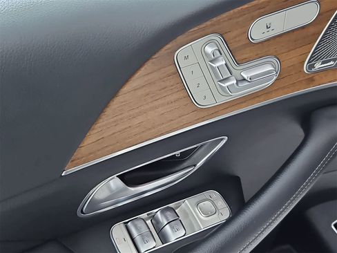 Used 2021 Mercedes-Benz GLE 350 GLE 350 image 17