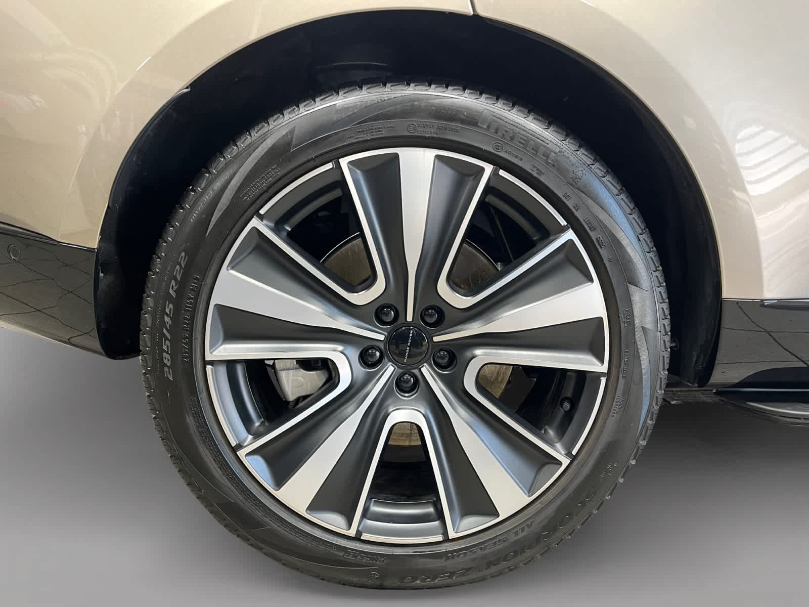 Used 2026 Land Rover Range Rover SE AWD/4WD image 19