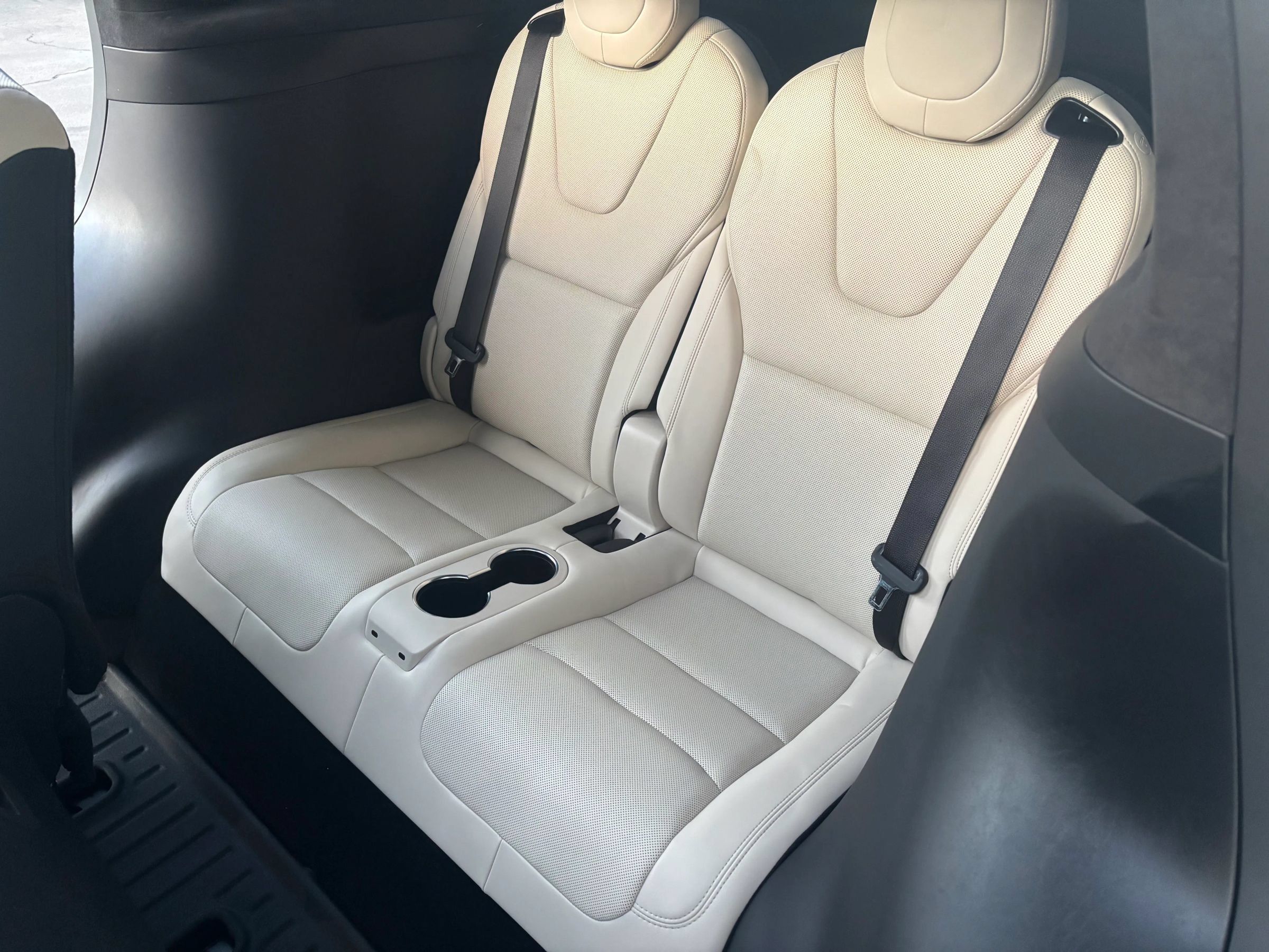 Used 2022 Tesla Model X AWD/4WD image 14