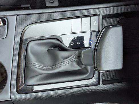 Used 2025 Hyundai Elantra Sport image 20