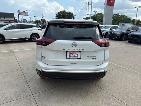 New 2026 Nissan Rogue Platinum AWD/4WD image 6
