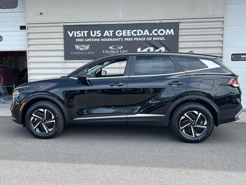 New 2025 Kia Sportage LX image 7