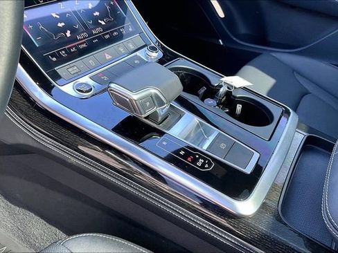 Used 2025 Audi Q7 3.0T Premium Plus image 14