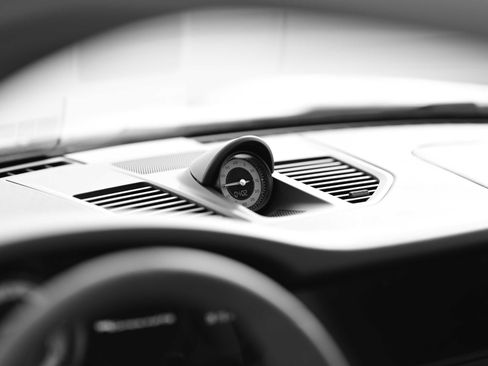 Used 2024 Porsche 911 Carrera 4 GTS w/ Premium Package image 13