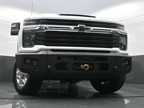 Used 2024 Chevrolet Silverado 3500 LT w/ Convenience Package image 23
