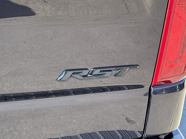 Used 2023 Chevrolet Silverado 1500 RST w/ LPO, Dark Essentials Package AWD/4WD image 5
