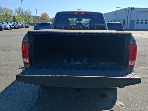 Used 2019 RAM 1500 Express AWD/4WD image 28