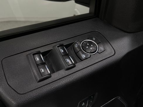 Used 2018 Ford F150 Lariat w/ Equipment Group 502A Luxury image 16