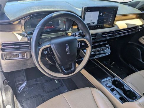 Used 2023 Lincoln Corsair Reserve FWD image 10