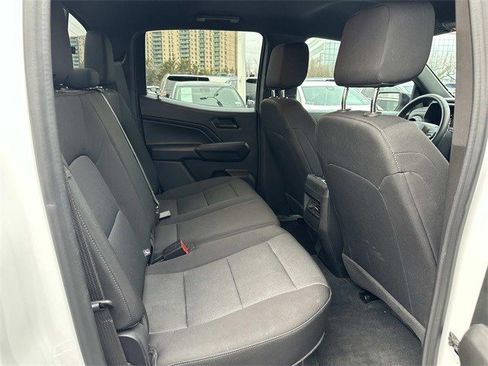 Used 2023 Chevrolet Colorado Trail Boss w/ Technology Package image 10