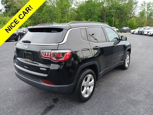 Used 2019 Jeep Compass Latitude AWD/4WD image 6