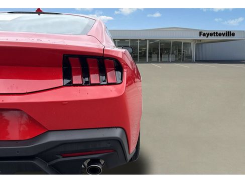 Used 2026 Ford Mustang Premium RWD image 27
