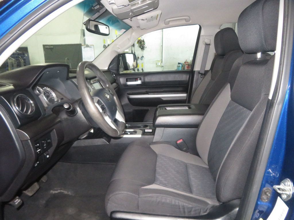 Used 2014 Toyota Tundra SR5 w/ SR5 Upgrade Package RWD image 19