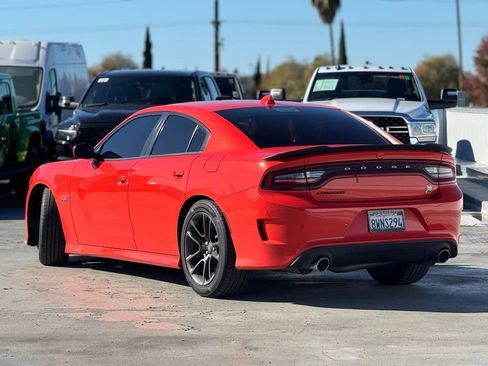 Used 2021 Dodge Charger Scat Pack w/ Plus Group image 2