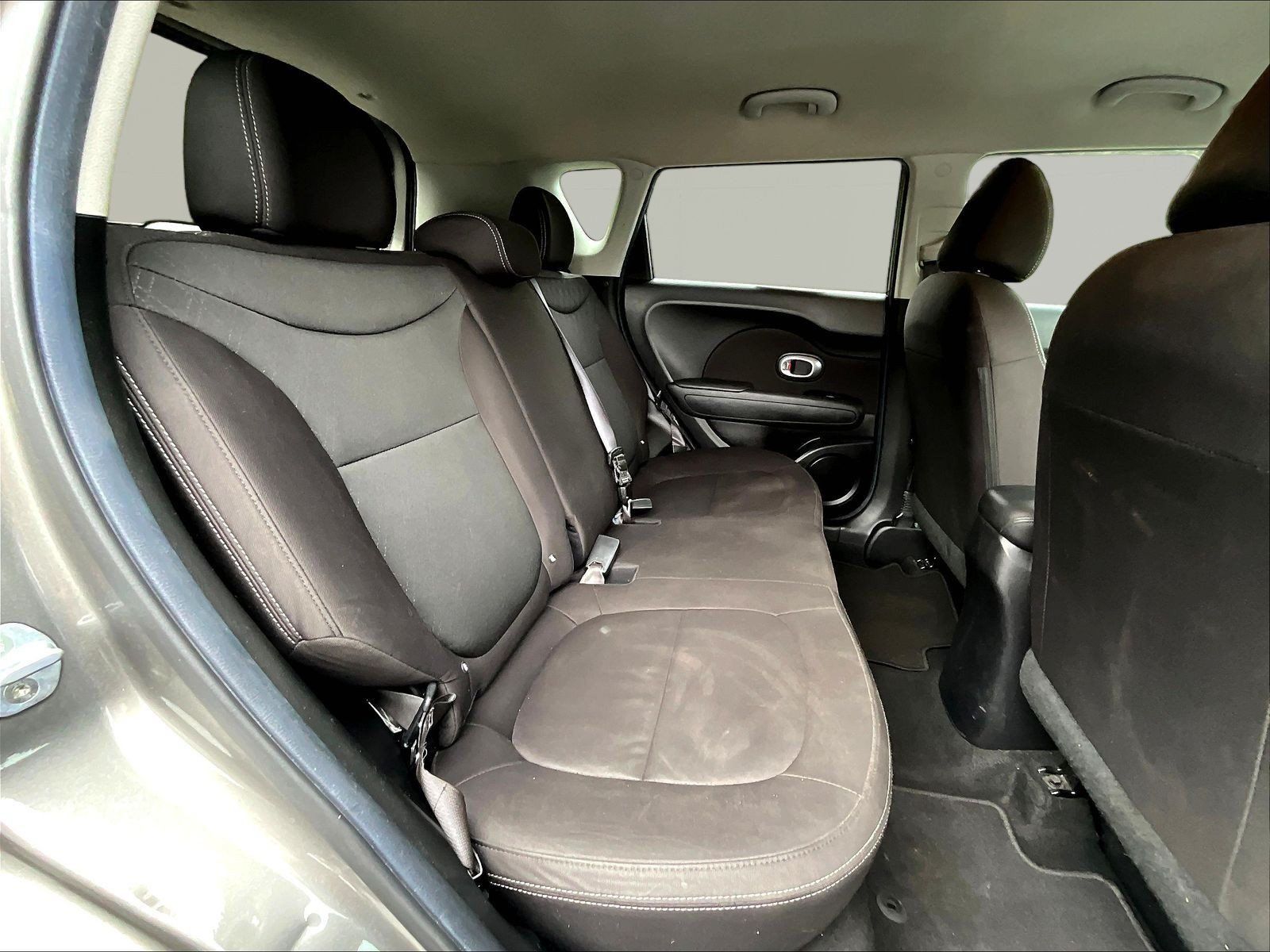 Used 2019 Kia Soul FWD image 24