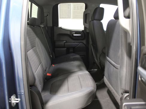 Used 2019 Chevrolet Silverado 1500 LT w/ Texas Edition image 25