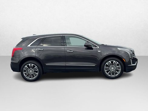 Used 2019 Cadillac XT5 Luxury image 2