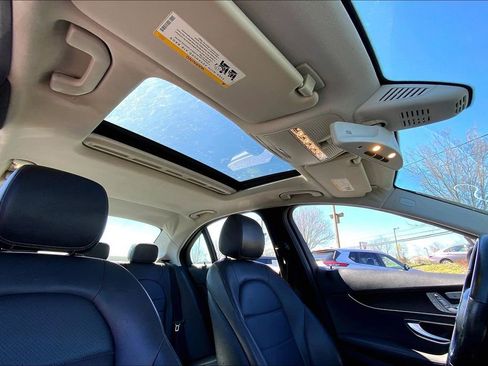 Used 2020 Mercedes-Benz C 300 Sedan image 19
