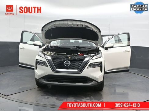 Used 2021 Nissan Rogue SL w/ Premium Package image 59