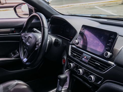 Used 2022 Honda Accord Sport image 19