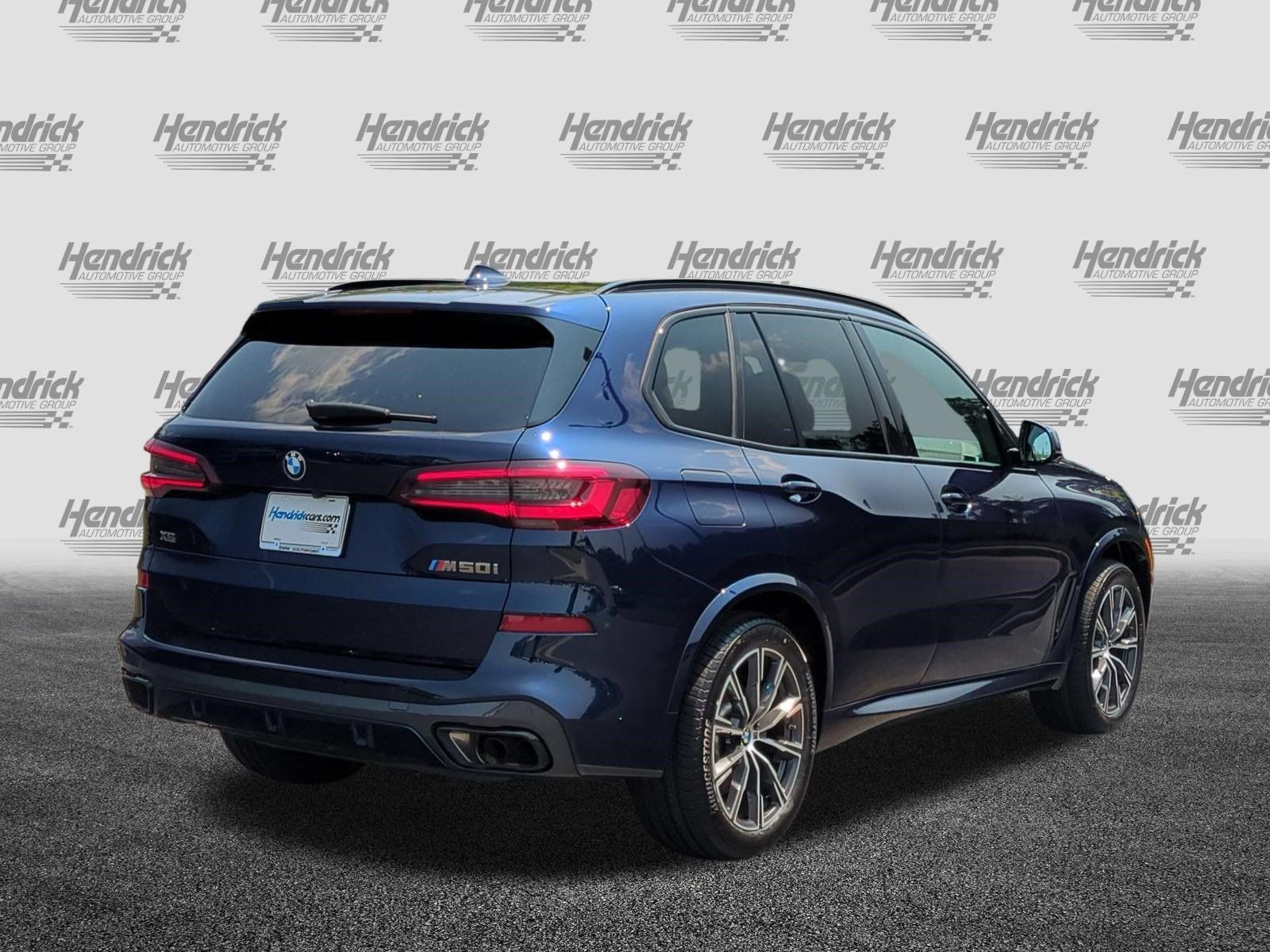 Used 2022 BMW X5 M50i w/ Executive Package AWD/4WD image 10