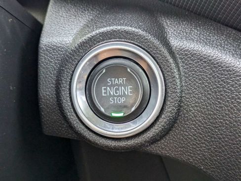 Used 2021 Chevrolet TrailBlazer LT w/ Driver Confidence Package FWD image 29