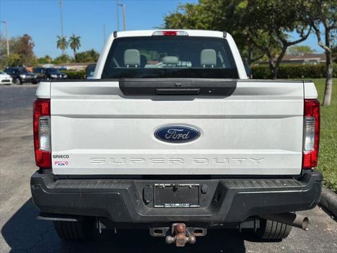 Used 2019 Ford F250 XL w/ Power Equipment Group image 7