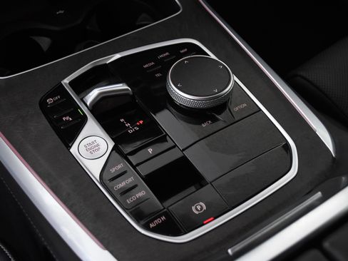 Used 2024 BMW X5 sDrive40i image 14