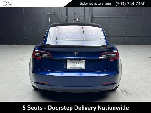 Used 2018 Tesla Model 3 Long Range RWD image 5