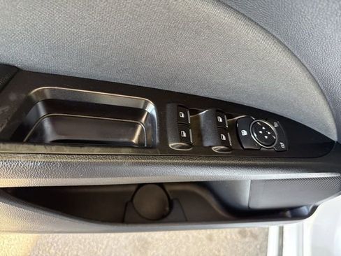 Used 2020 Ford Fusion SE FWD image 22