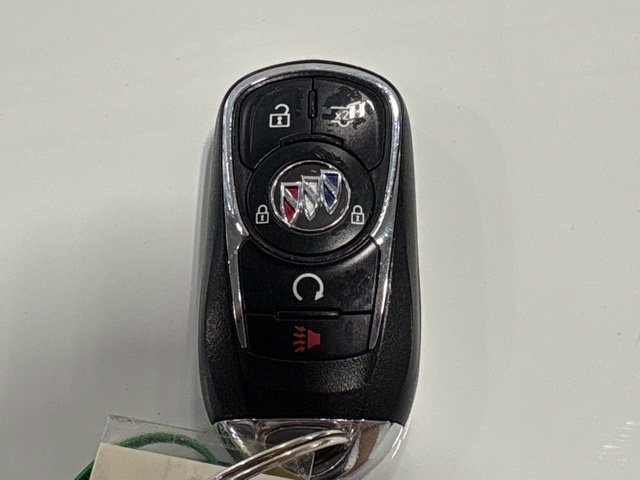 Used 2023 Buick Enclave Essence FWD image 9