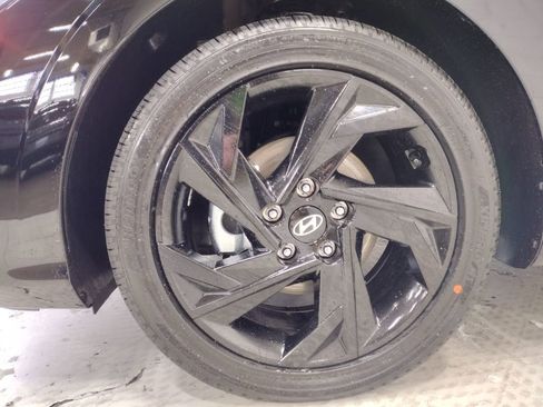 New 2026 Hyundai Elantra Sport image 5