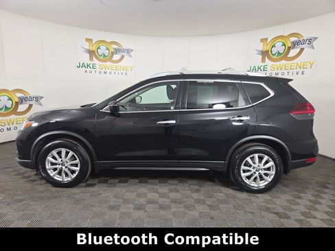 Used 2020 Nissan Rogue S w/ Special Edition Package image 5