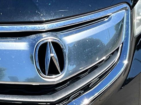 Used 2016 Acura TLX FWD image 8