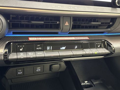 New 2026 Toyota Prius XLE image 21