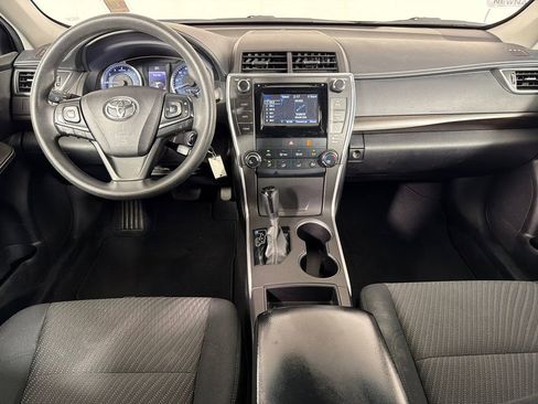 Used 2015 Toyota Camry LE FWD image 22