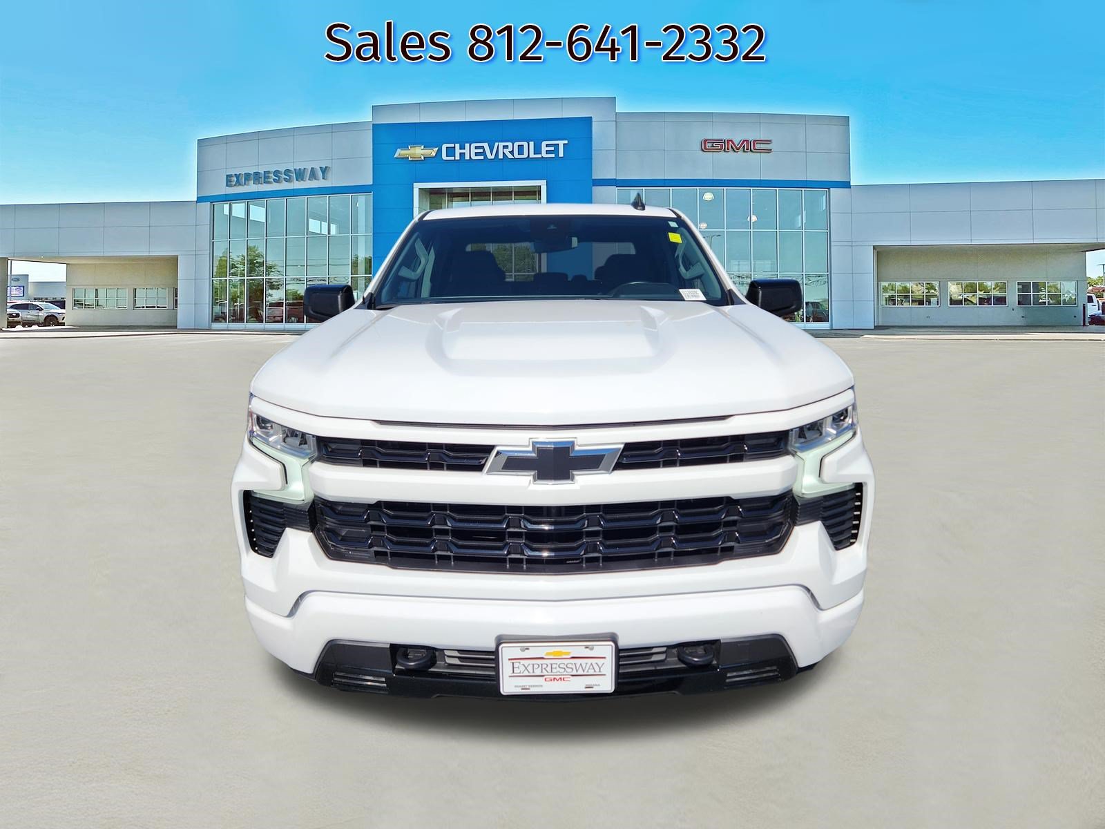 Used 2025 Chevrolet Silverado 1500 RST AWD/4WD image 2