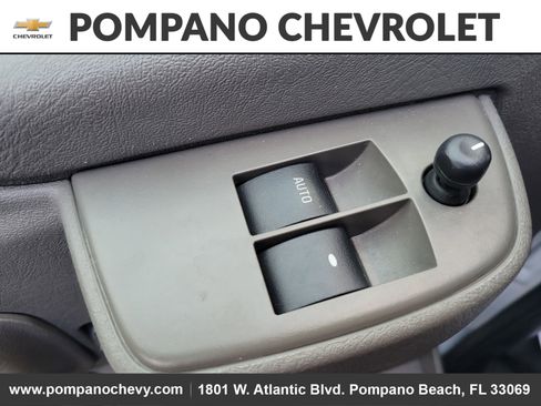 Used 2024 GMC Savana 2500 w/ Driver Convenience Package image 12