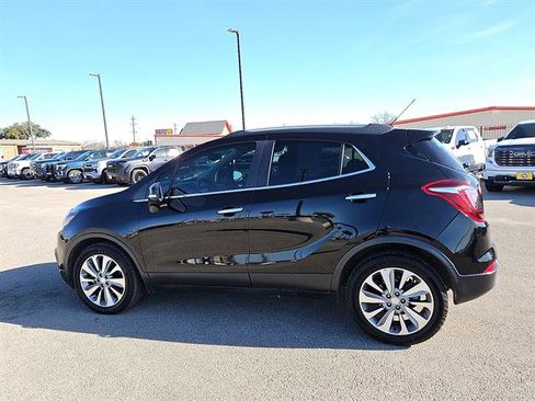 Used 2019 Buick Encore Preferred image 2