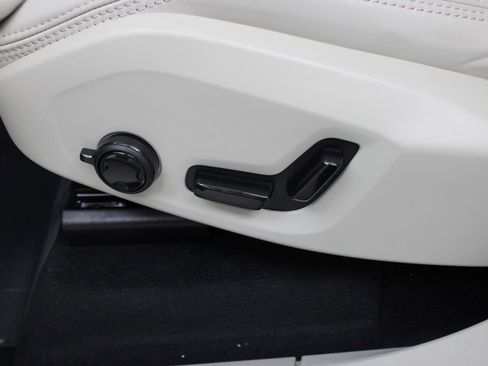 New 2026 Volvo XC90 B6 Ultra w/ Protection Package AWD/4WD image 20
