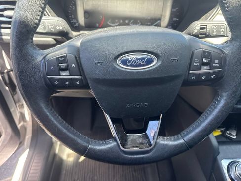 Used 2020 Ford Escape SEL FWD image 6