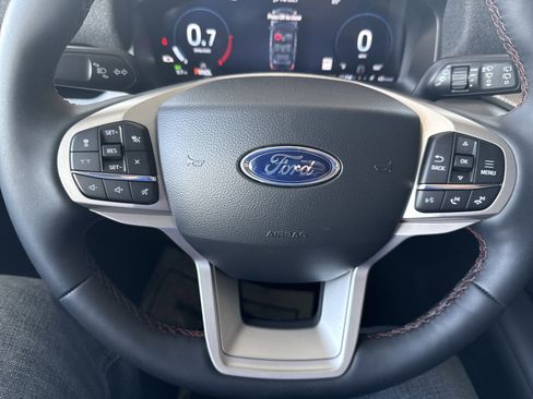 New 2026 Ford Explorer Active w/ Active Comfort Package image 31
