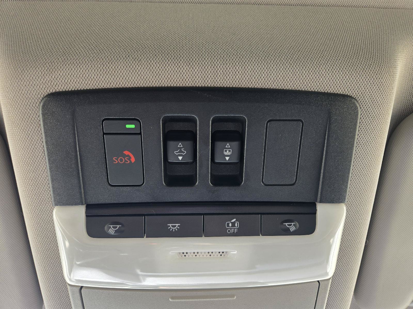 Used 2023 Nissan Rogue Platinum w/ Platinum Premium Package AWD/4WD image 22