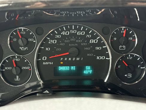 Used 2020 GMC Savana 2500 Extended w/ Enhanced Convenience Package image 15