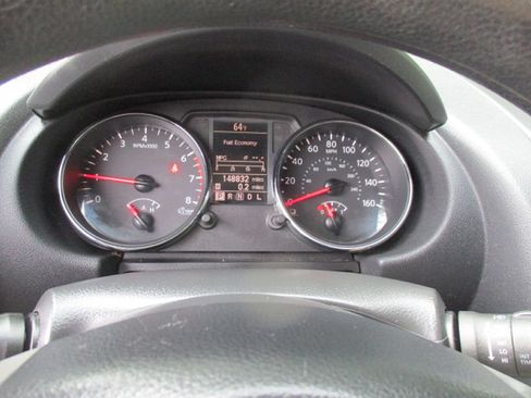 Used 2011 Nissan Rogue S AWD/4WD image 13