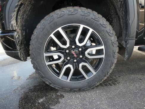 New 2026 GMC Sierra 1500 AT4 w/ AT4 Premium Package image 23