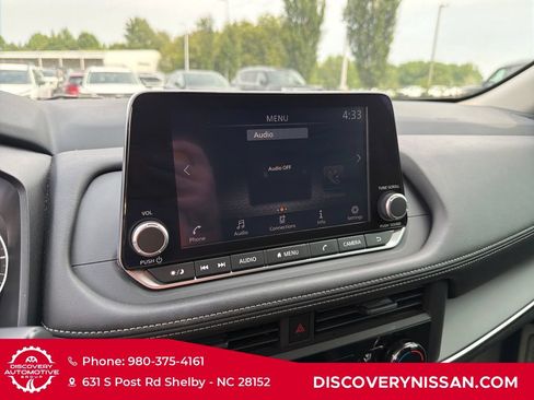 Certified 2025 Nissan Rogue S AWD/4WD image 15