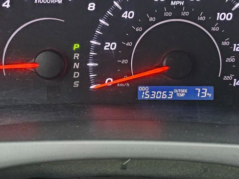 Used 2011 Toyota Camry LE w/ LE Extra-Value Pkg image 31