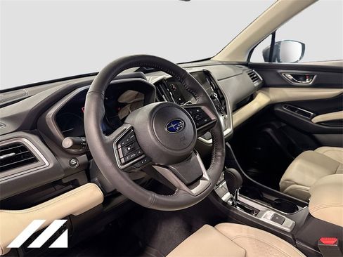 New 2025 Subaru Ascent Limited w/ Popular Package #2 image 9